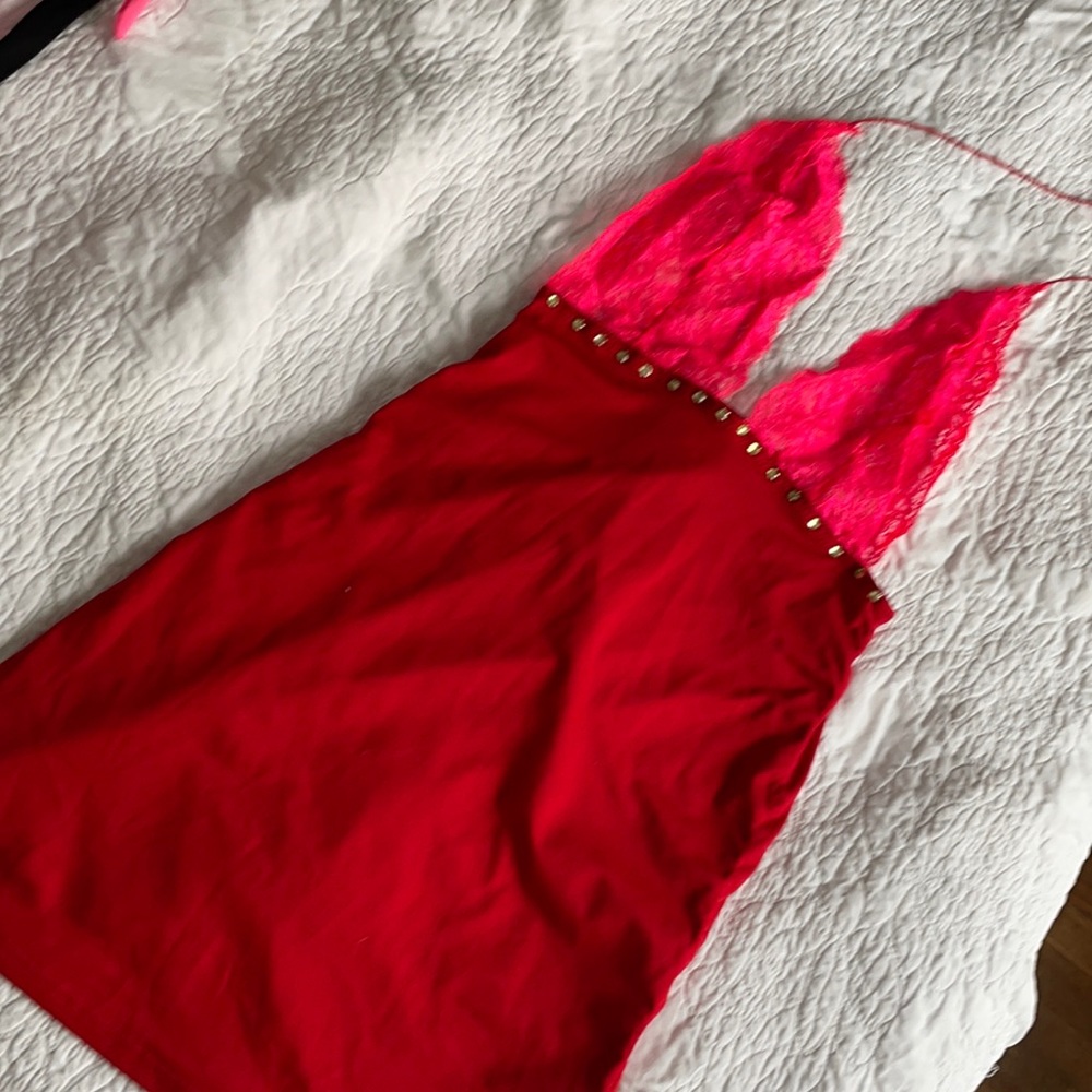 Short pink and red dress